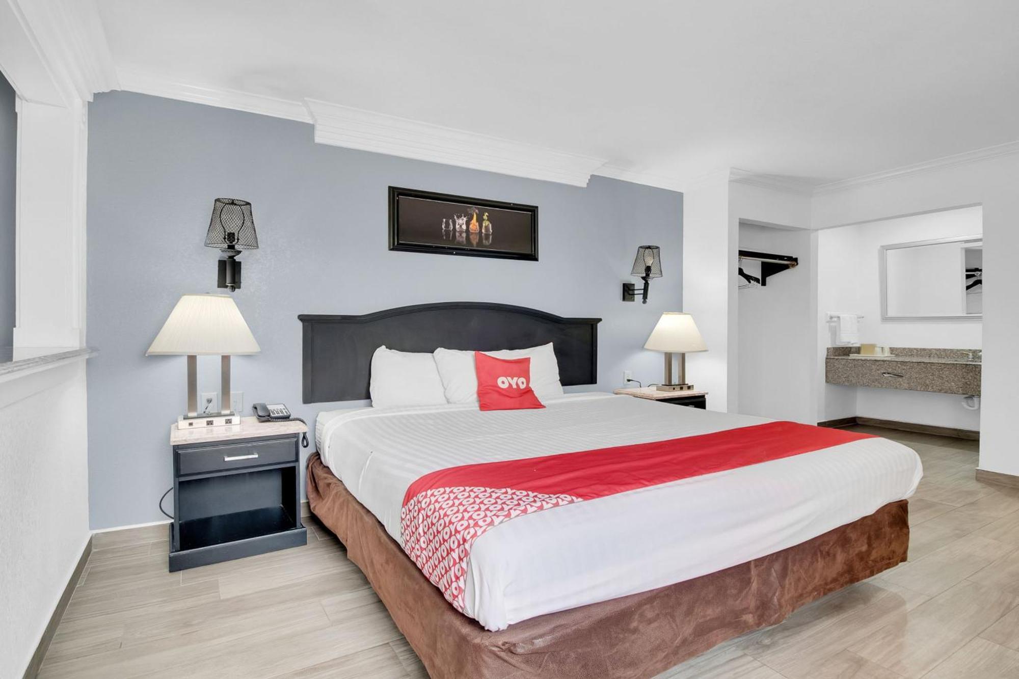 Three Rivers Executive Inn & Suites By Oyo Exteriör bild