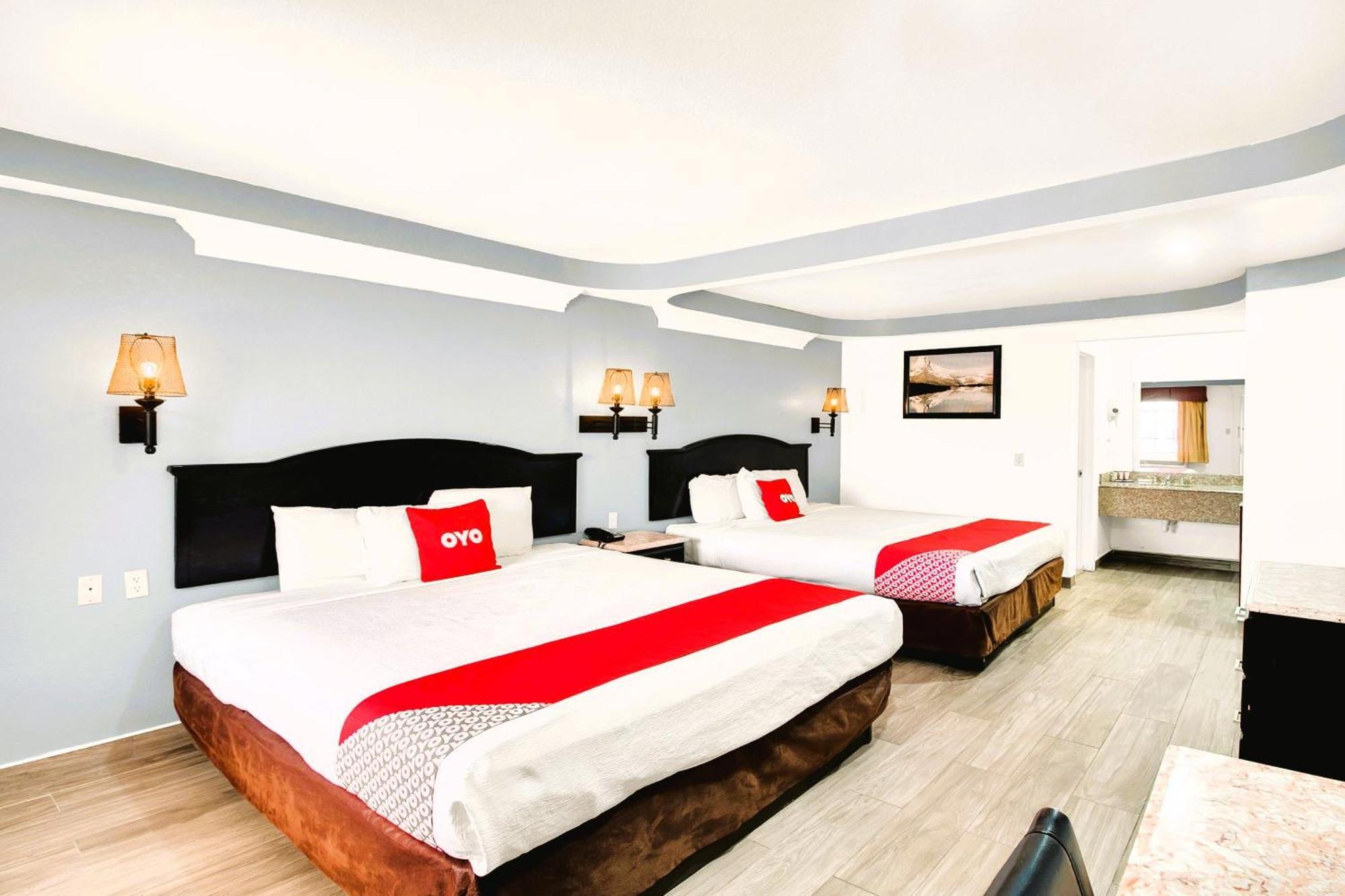 Three Rivers Executive Inn & Suites By Oyo Exteriör bild
