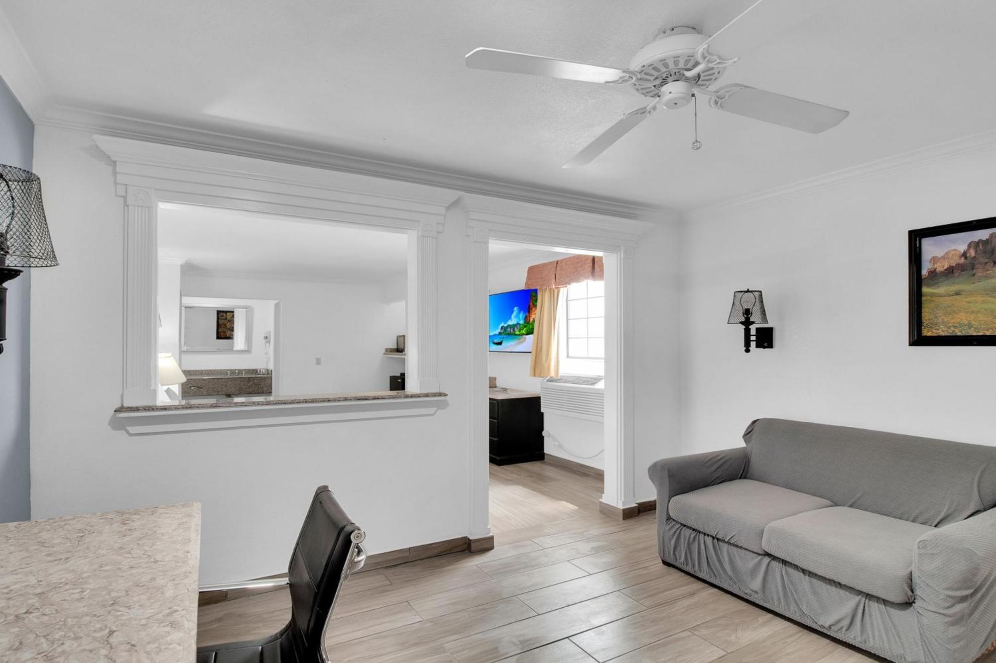 Three Rivers Executive Inn & Suites By Oyo Exteriör bild